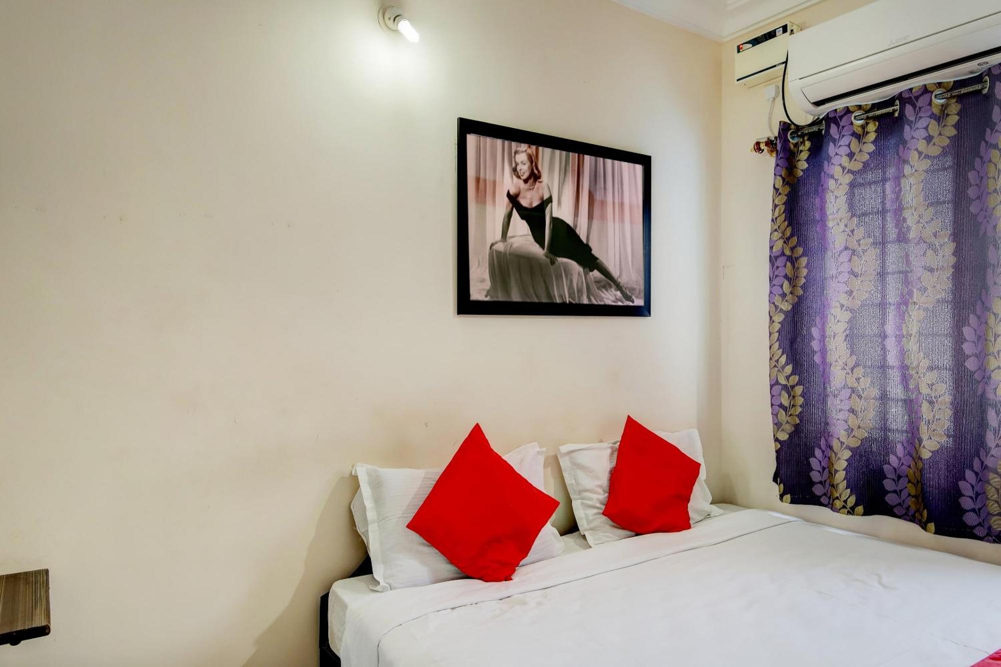Hotel O Hotel Utsav Palace Bangalore Buitenkant foto