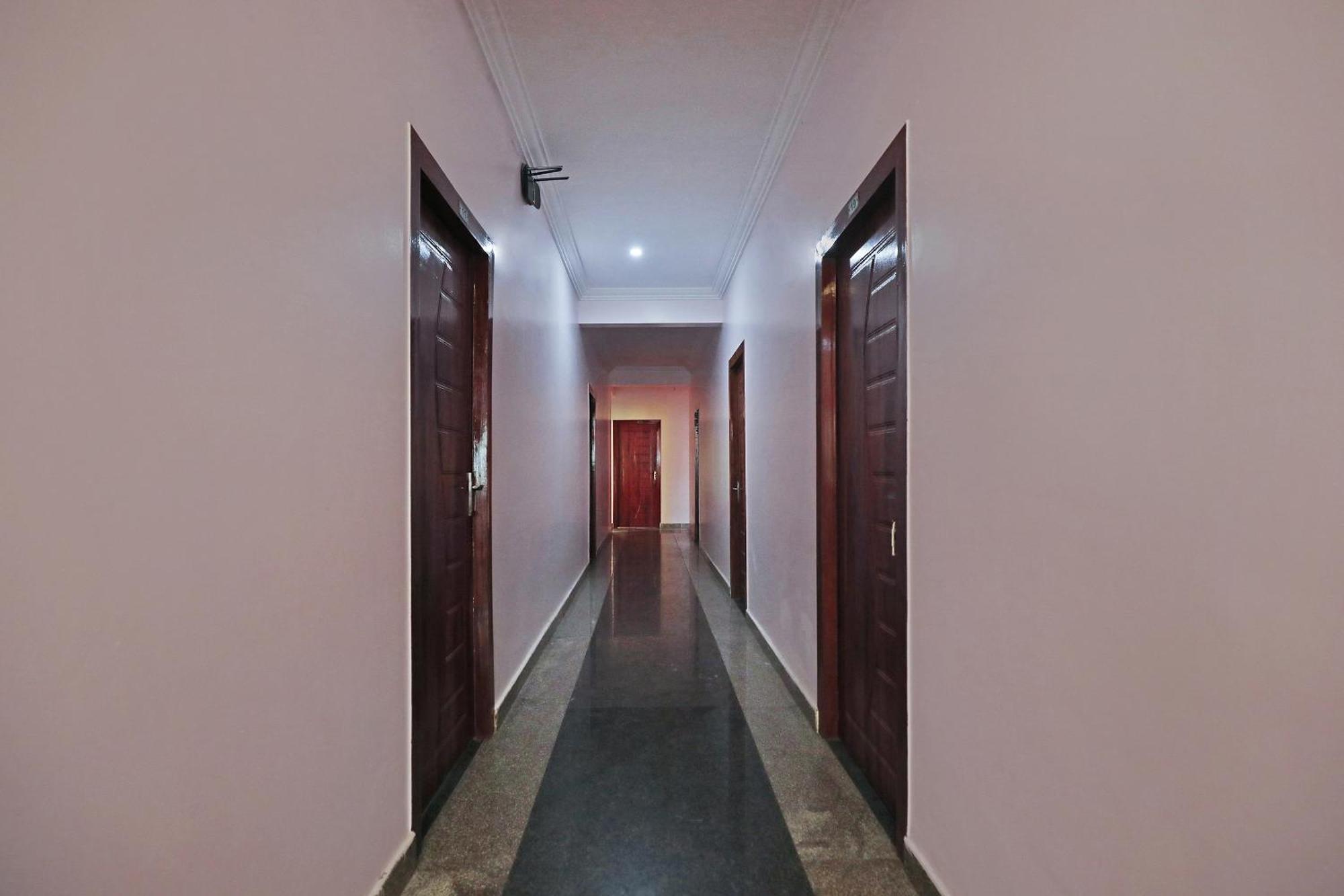 Hotel O Hotel Utsav Palace Bangalore Buitenkant foto