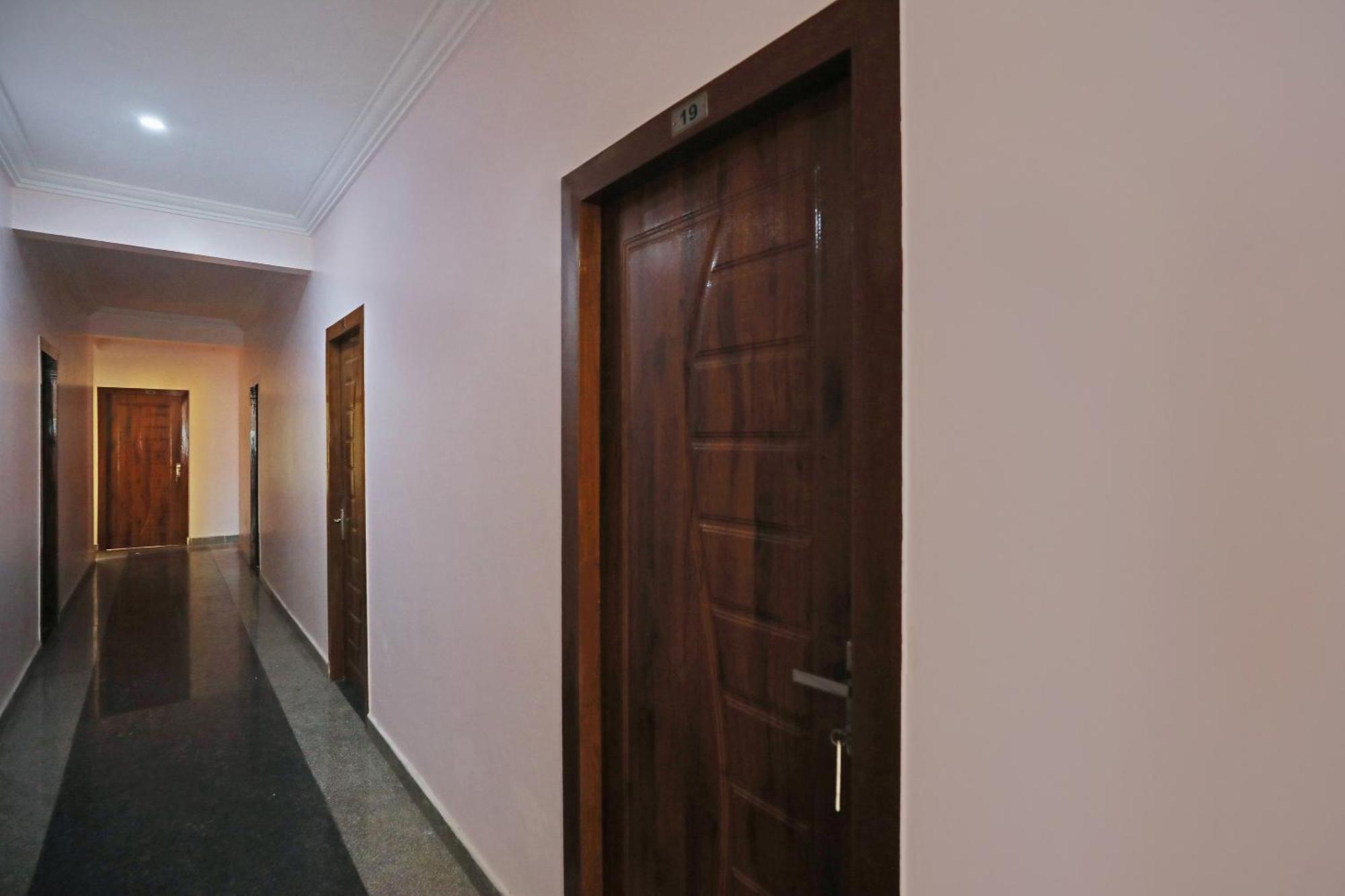 Hotel O Hotel Utsav Palace Bangalore Buitenkant foto