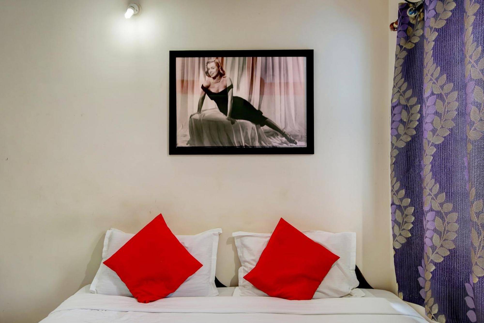Hotel O Hotel Utsav Palace Bangalore Buitenkant foto