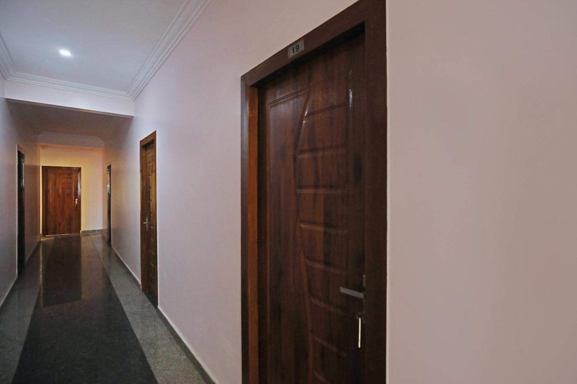 Hotel O Hotel Utsav Palace Bangalore Buitenkant foto